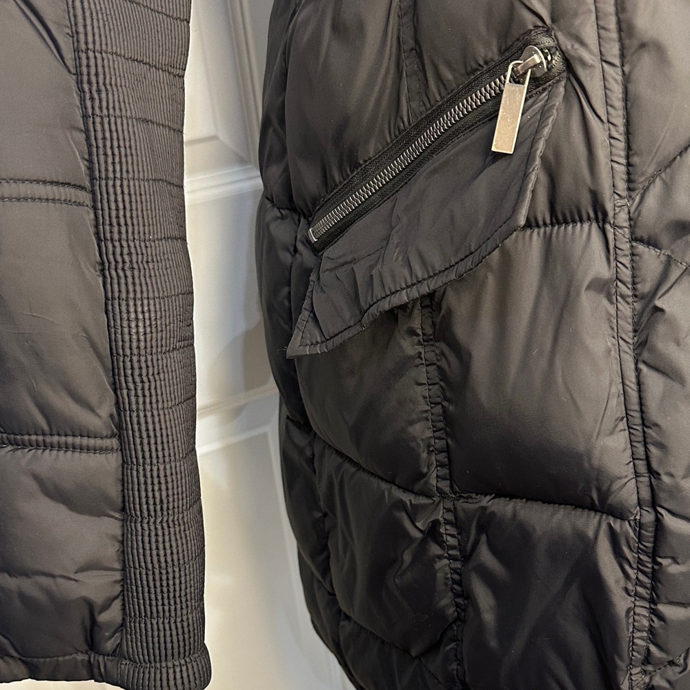 French Connection Black Asymmetric Puffer Faux Fur Trim Quilted Warm Coat Size M - Picture 6 of 16